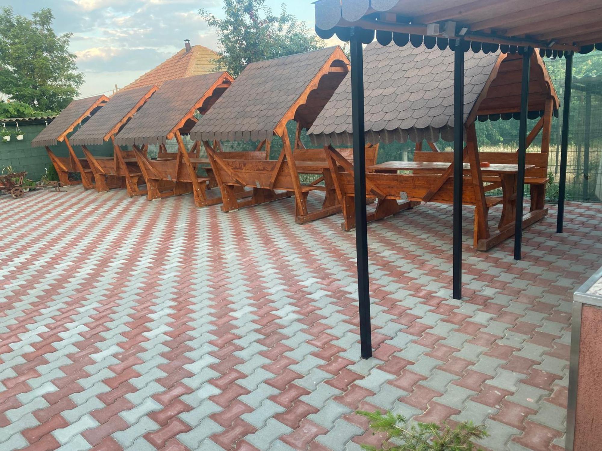 Casa Laura Guest House คอร์บู ภายนอก รูปภาพ